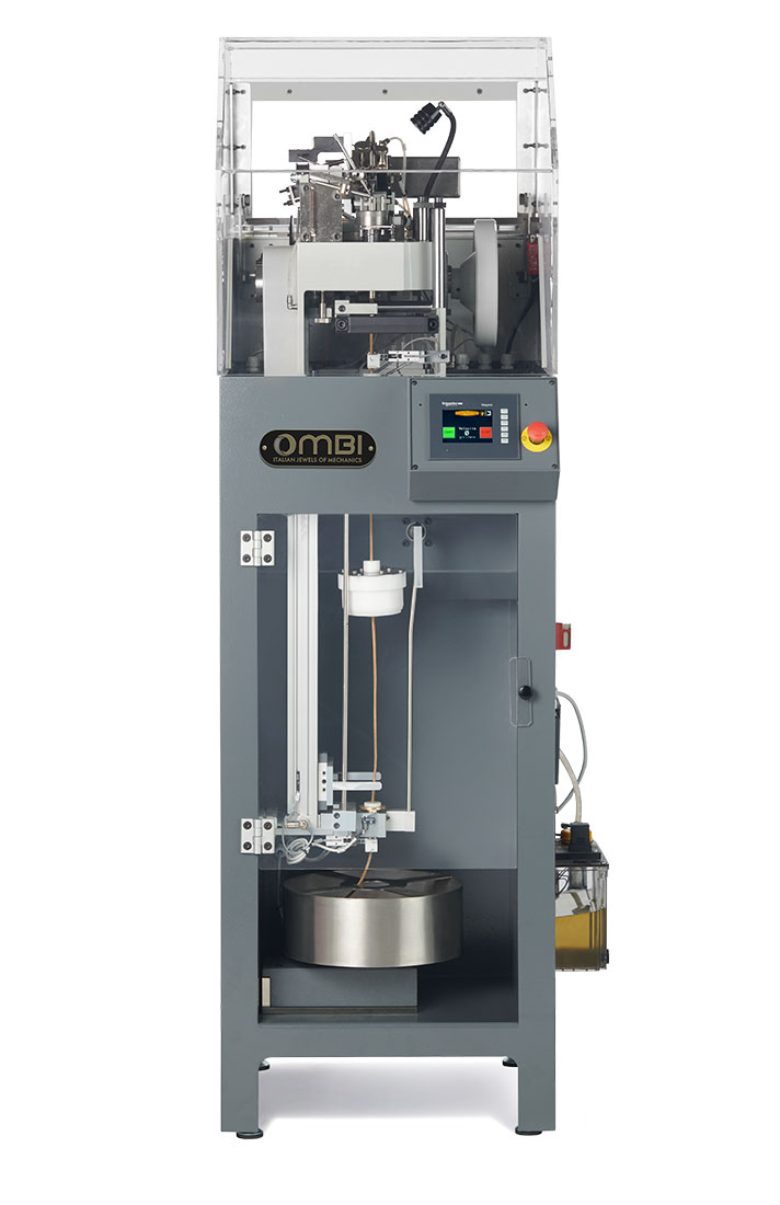 Macchina automatica per la produzione di catena gourmette e forzatina.