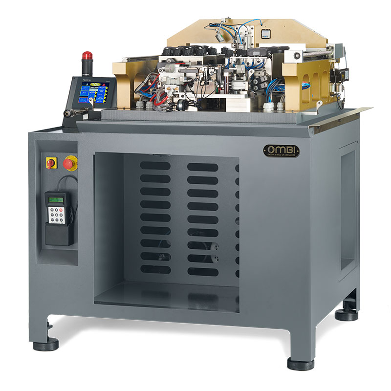 Macchina automatica per inserimento simultaneo di pietre fi no a 6 colori su catena tennis.