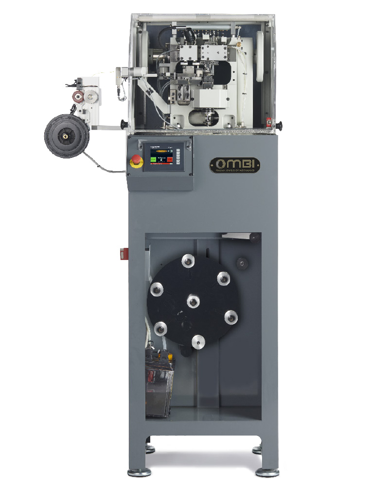Automatic high speed machine for the production of venetian chain